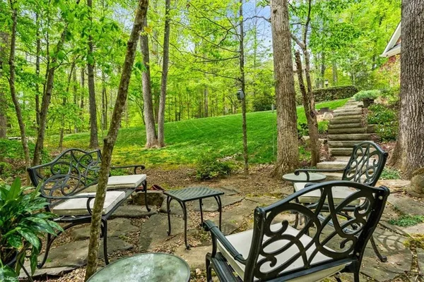 $1,385,000 | 8308 Linville Oaks Drive, Oak Ridge, NC 27310