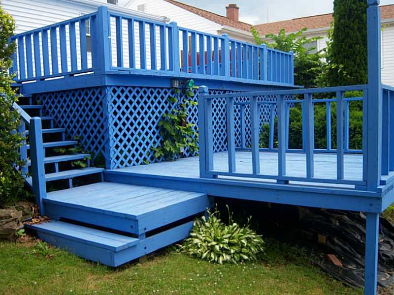2825 Front Street Monaca, PA 15061 - Photo 12 of 14 Patio/Deck.