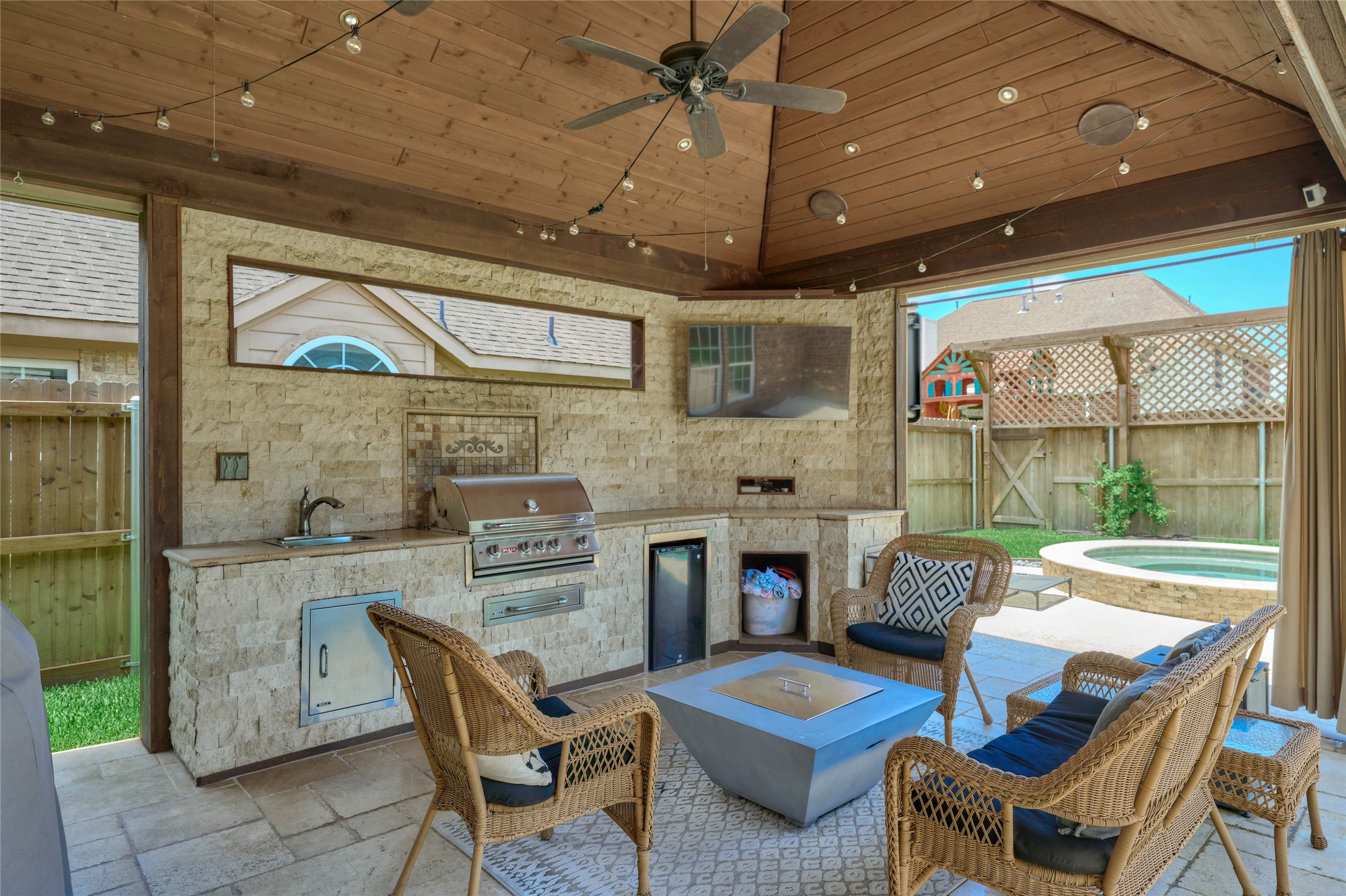 25207 Pineglen Terrace Drive Spring, TX 77389 - Photo 47 of 50