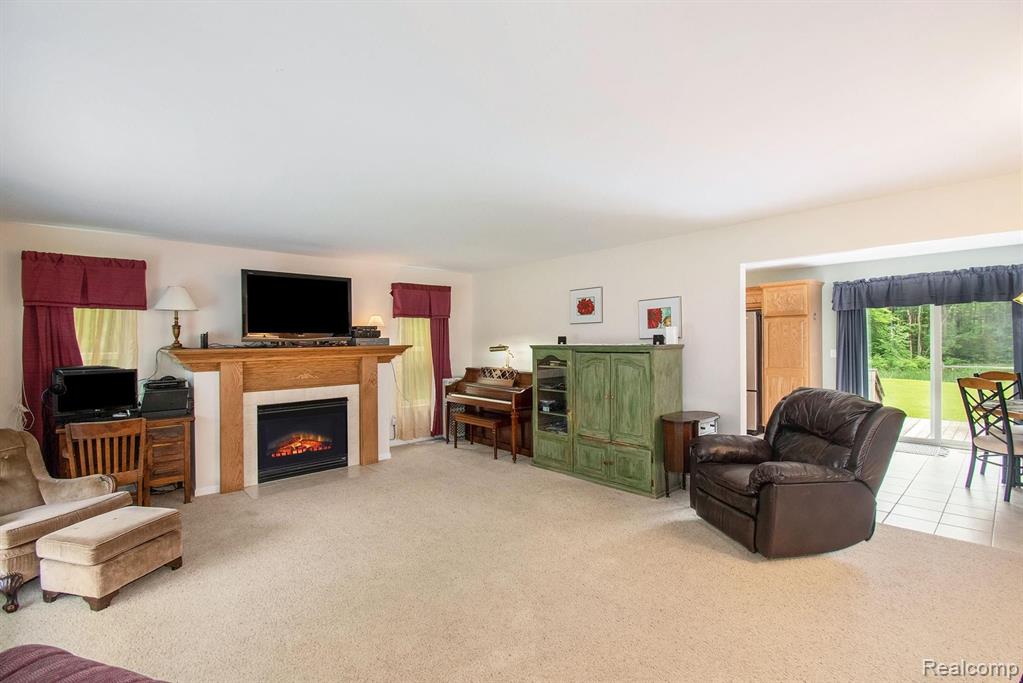 6653 Bryce Road North Street, MI 48049 - Photo 2 of 37