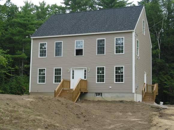83 Bay Road Farmington, NH 03835 - Photo 1 of 1