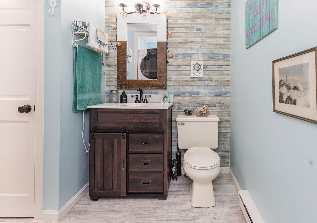 538 Main Street, Unit 4 Springvale, ME 04083 - Photo 13 of 24 _H7A8061