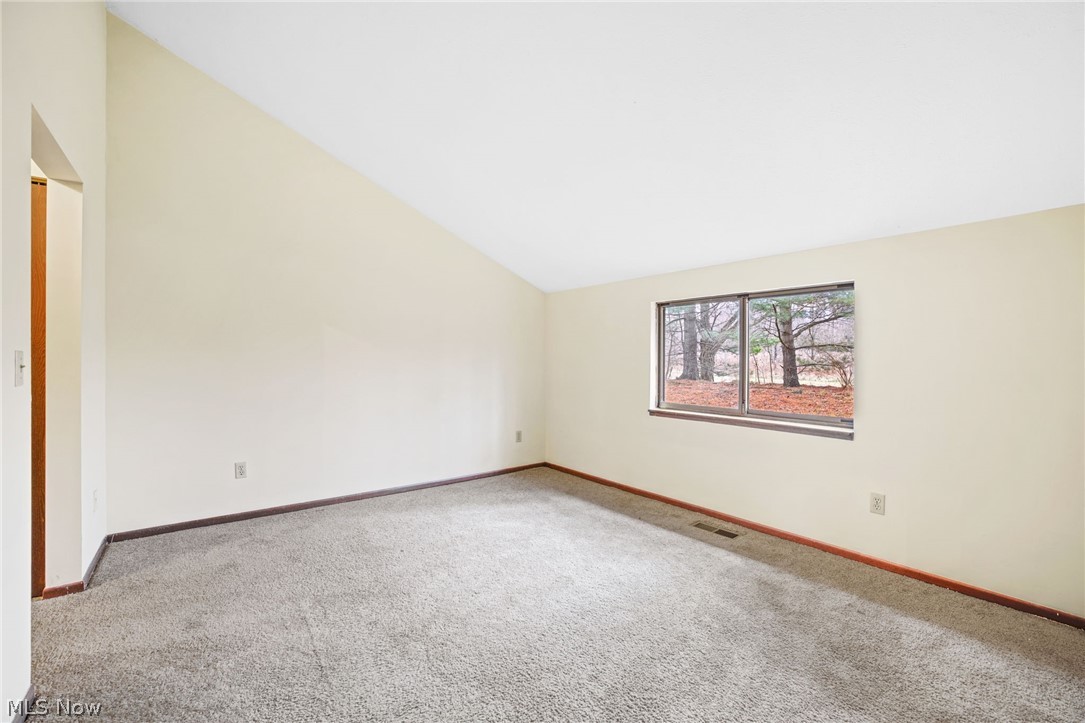 4605 Stow Road Stow, OH 44224 - Photo 16 of 26