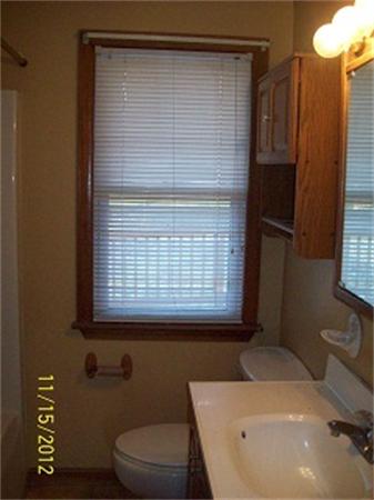 25 Old Worcester Road Oxford, MA 01540 - Photo 3 of 10 Gallery Image 3