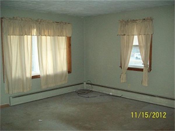 25 Old Worcester Road Oxford, MA 01540 - Photo 10 of 10 Gallery Image 10