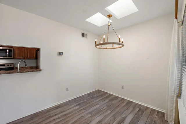 $1,895 | 1481 Center Street, Unit 1303, Mount Pleasant, SC 29464