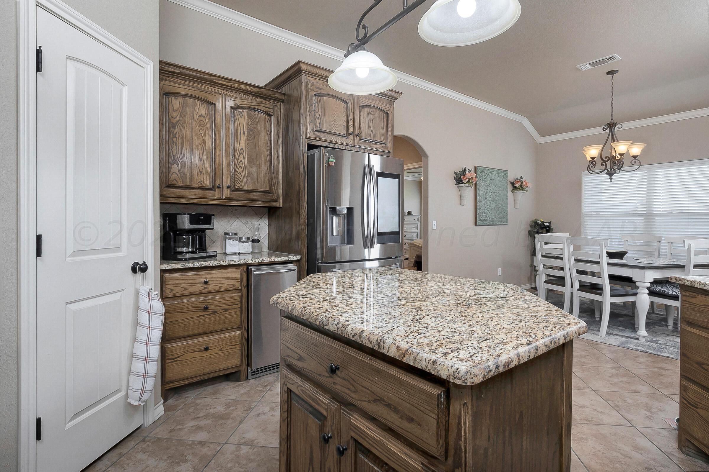 18351 Hidden Springs Road Amarillo, TX 79124 - Photo 11 of 33 013_Kitchen 5