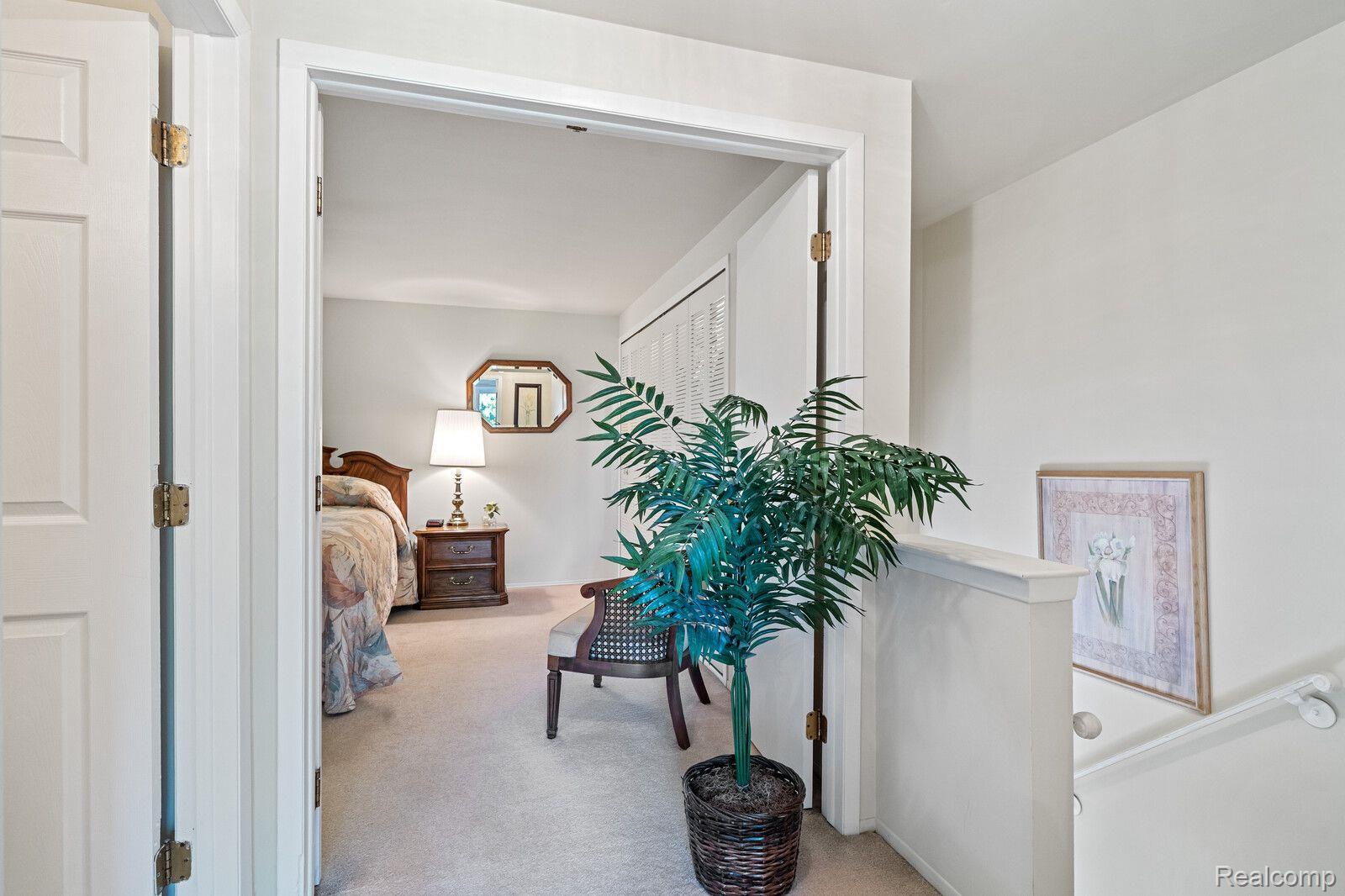 24977 Greenhill Road Warren, MI 48091 - Photo 15 of 30 Gallery Image 15