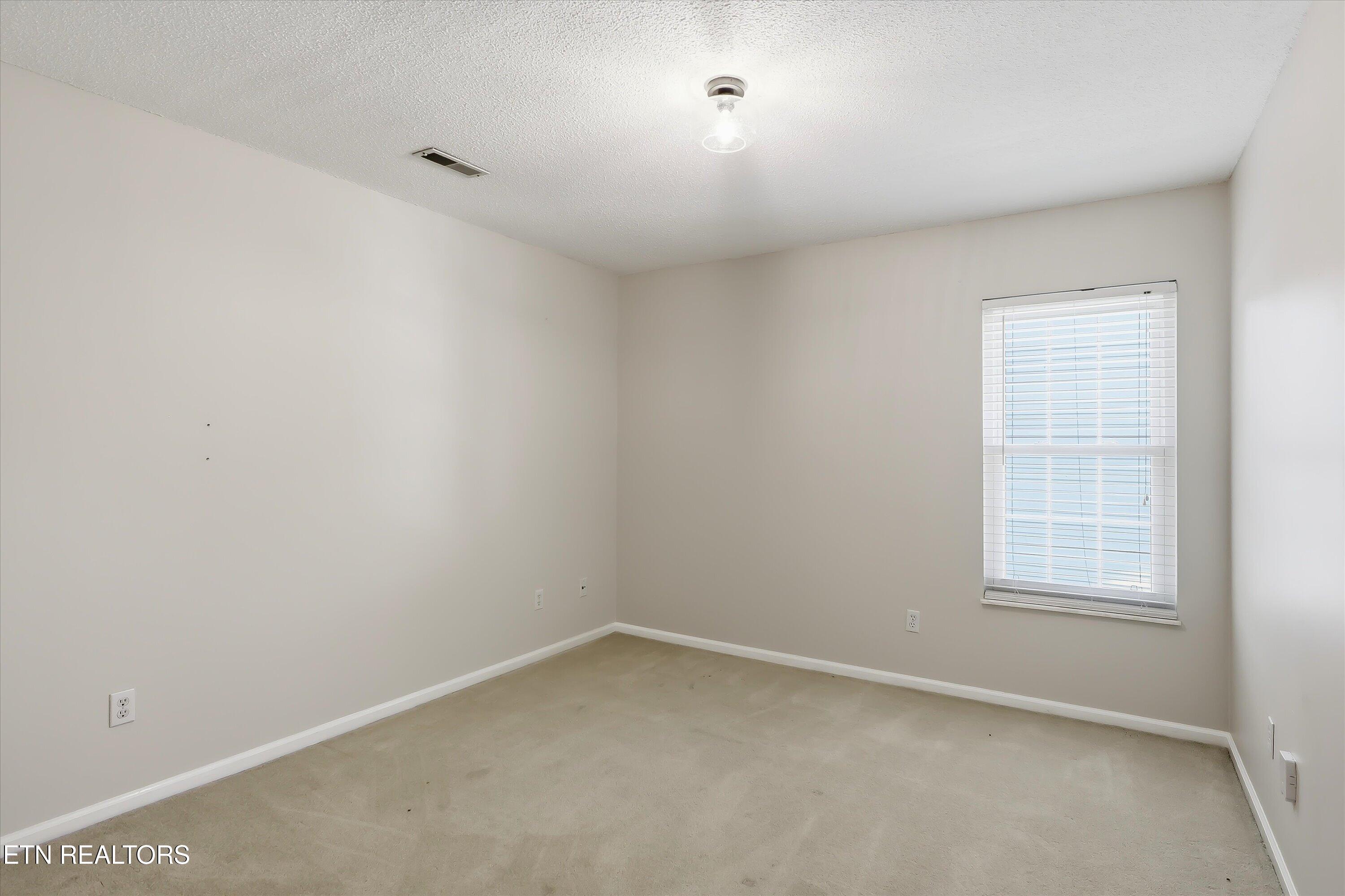4336 Walnut Ridge Lane Knoxville, TN 37921 - Photo 20 of 24 Bedroom 2