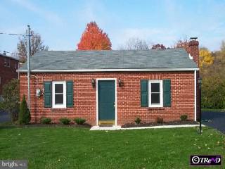 2042 Oak Road Hatfield, PA 19440 - Photo 1 of 1 Gallery Image 1