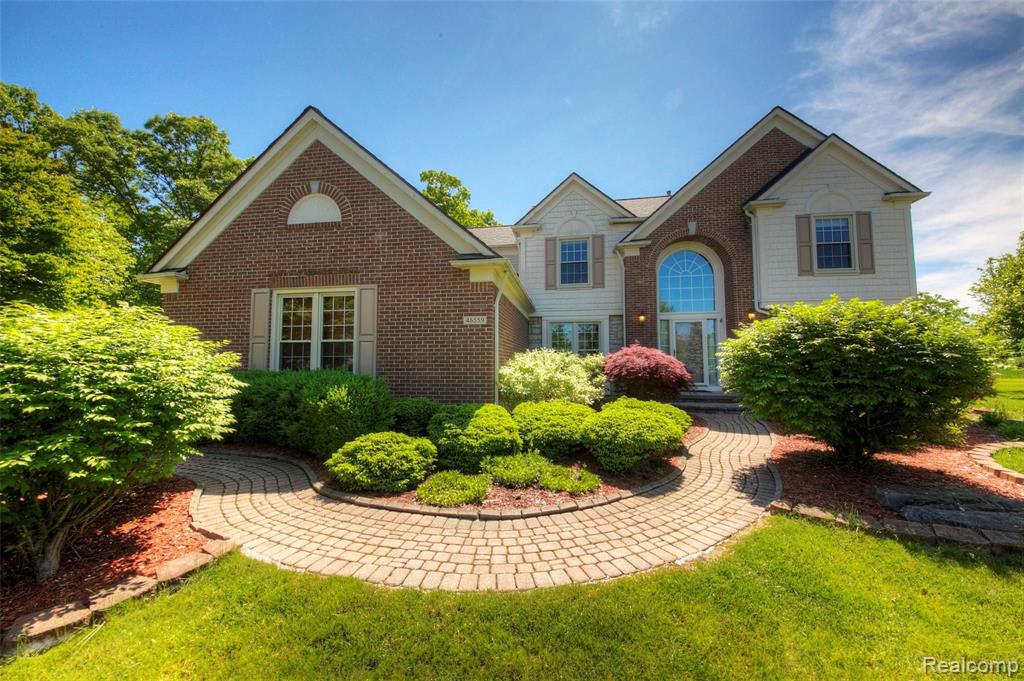 46559 Inverness Road Canton, MI 48188 - Photo 1 of 48