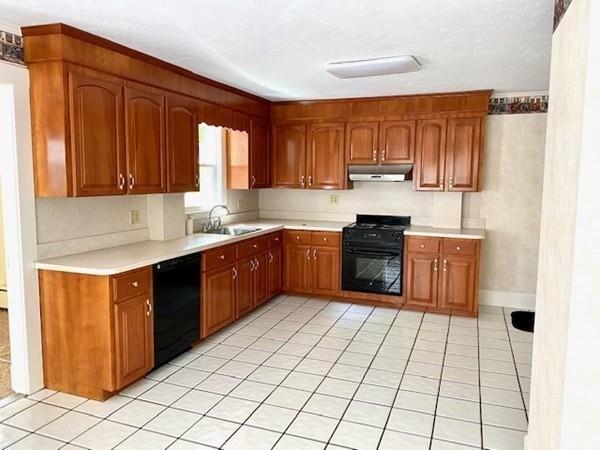 1209 Pleasant Street Canton, MA 02021 - Photo 4 of 24 Gallery Image 4