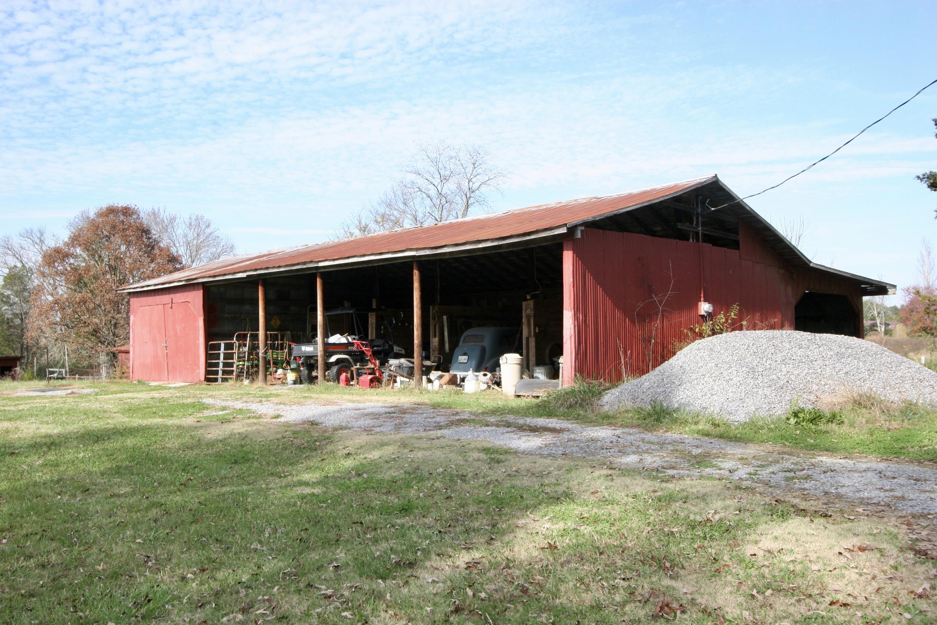 122 Coleman Road Madisonville, TN 37354 - Photo 22 of 40 fullsizeoutput_a37