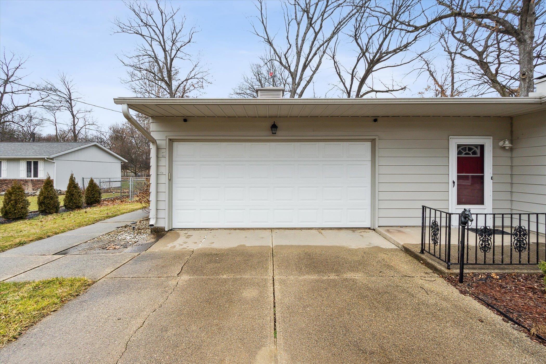 20365 Brick Road South Bend, IN 46637 - Photo 17 of 20 Gallery Image 17