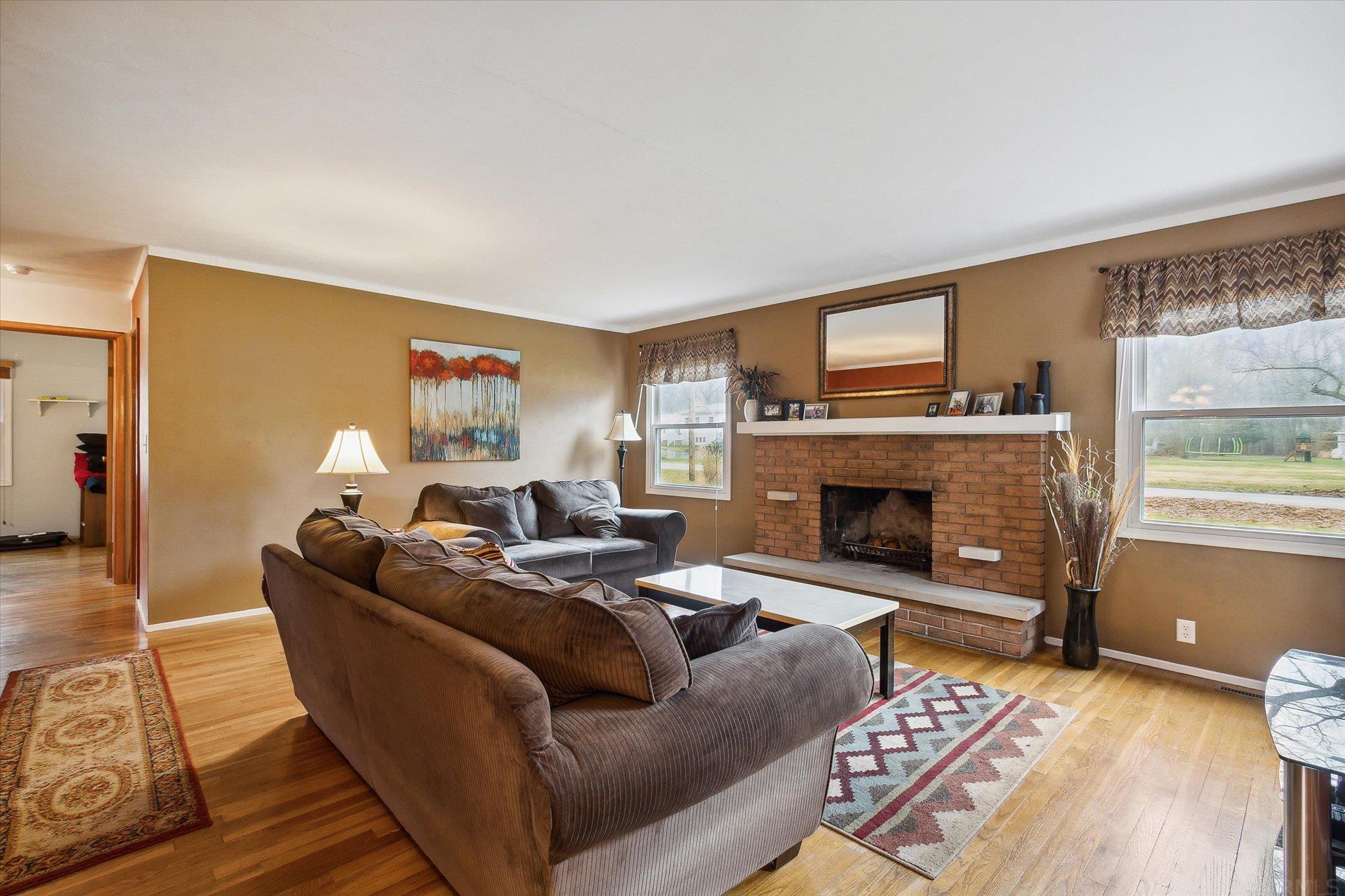 20365 Brick Road South Bend, IN 46637 - Photo 3 of 20 Gallery Image 3