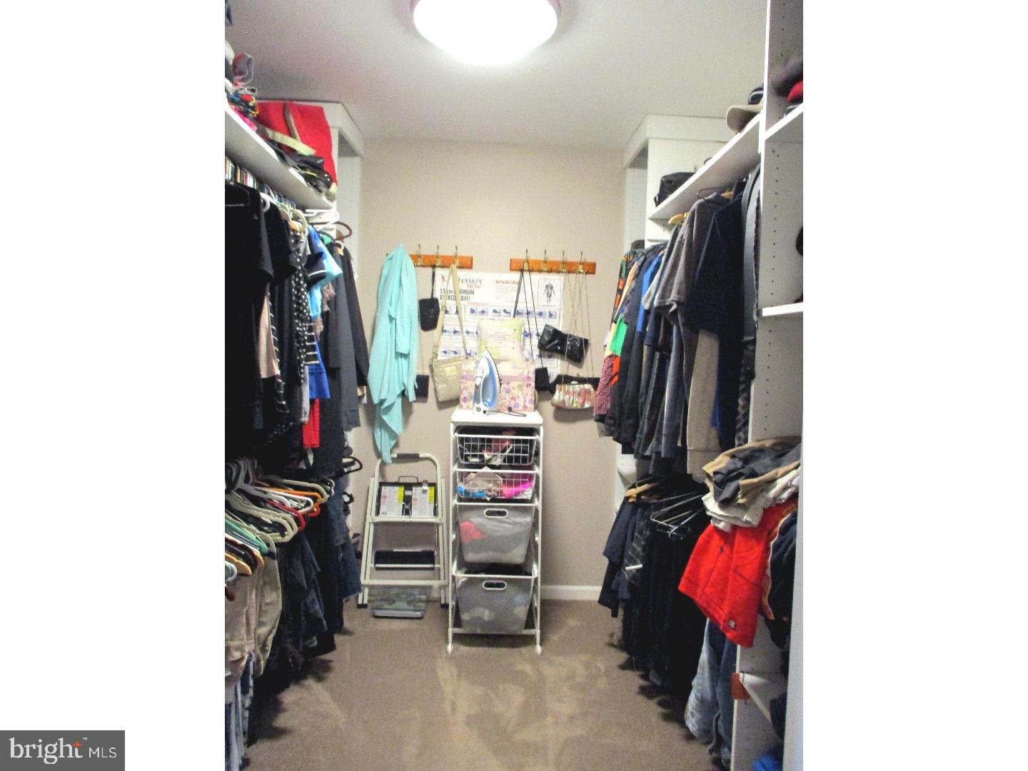 24 Longhurst Road Evesham, NJ 08053 - Photo 20 of 25 Walk-in Closet