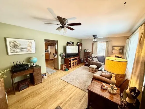 $124,900 | 320 West 3rd Street, Morton, MN 56270