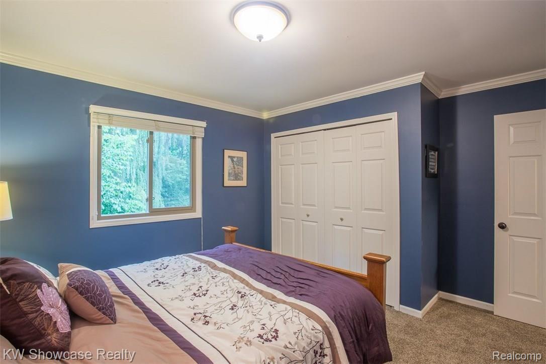 16897 Ryan Road Livonia, MI 48154 - Photo 19 of 34 Ryan Road_16897-upper-Bedroom 2-14.jpg