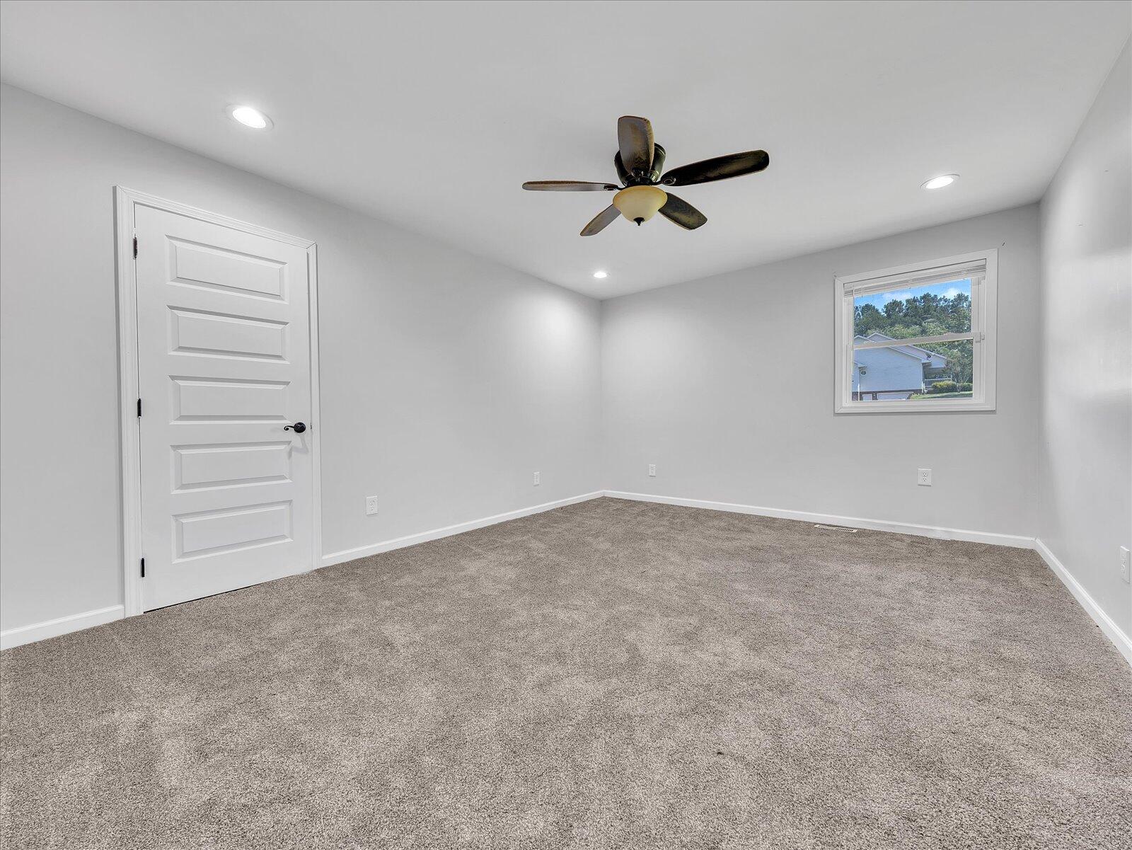 3846 Morganton Road Maryville, TN 37801 - Photo 15 of 30 15