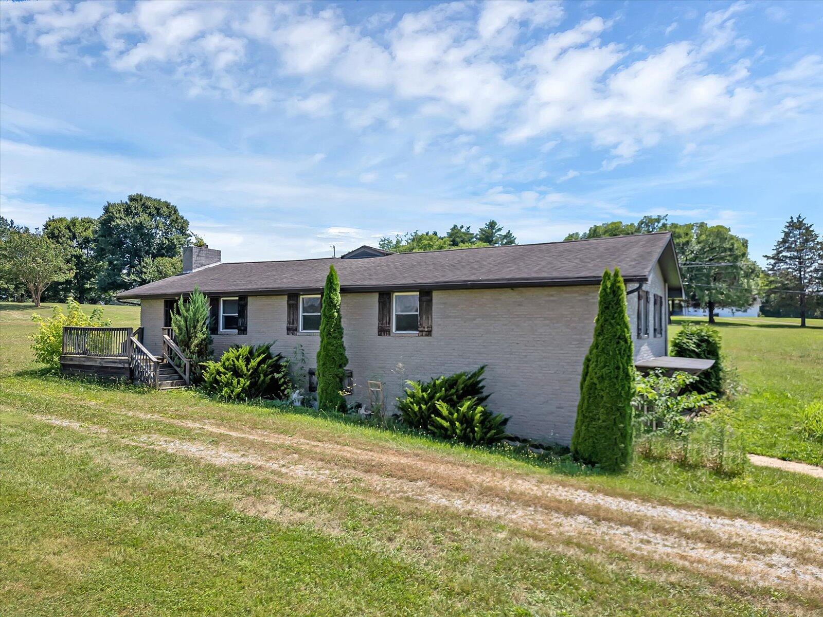 3846 Morganton Road Maryville, TN 37801 - Photo 2 of 30 2