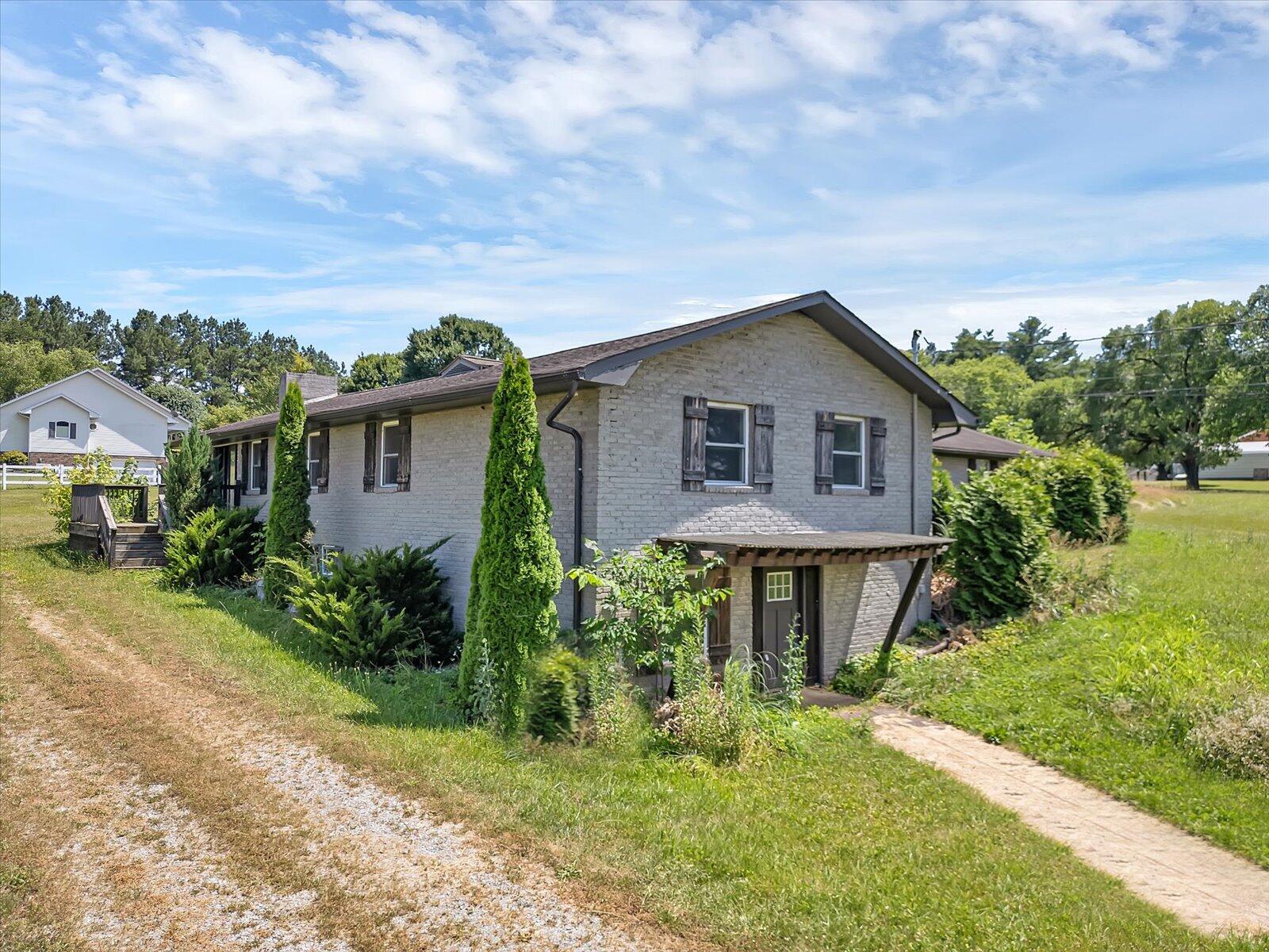 3846 Morganton Road Maryville, TN 37801 - Photo 3 of 30 3