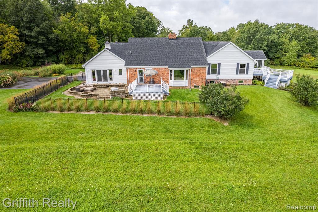 2493 East Clyde Road Howell, MI 48855 - Photo 9 of 63