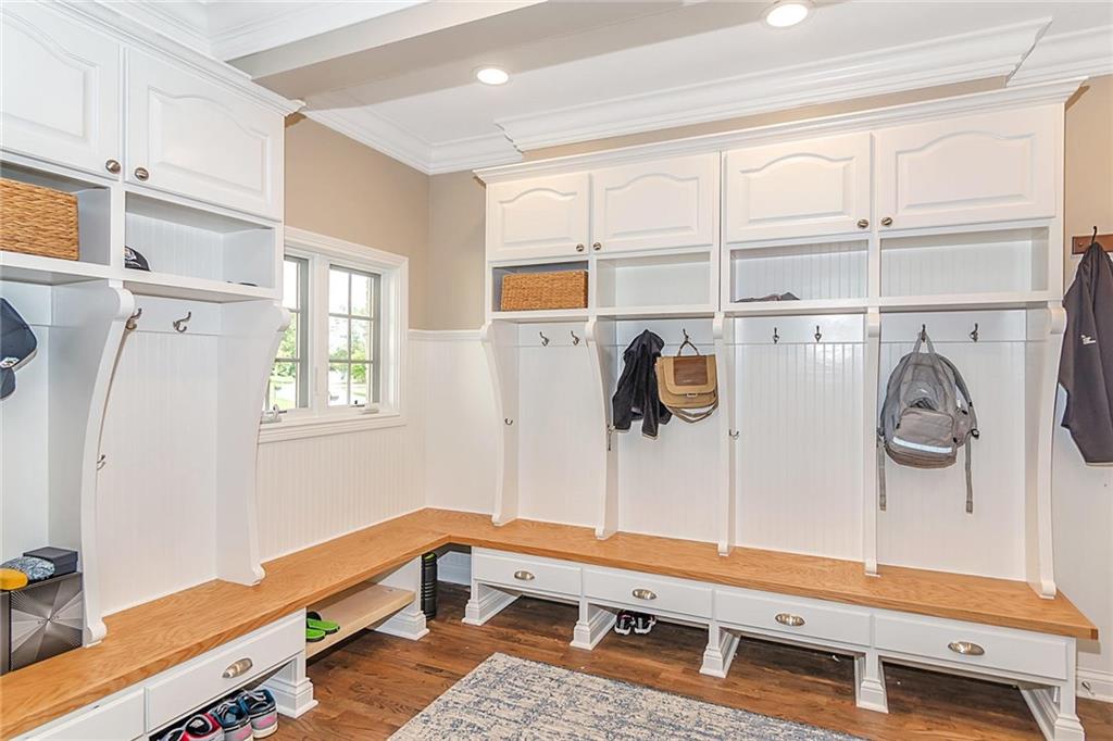 12170 Bridgewater Road Indianapolis, IN 46256 - Photo 15 of 34 Gallery Image 15