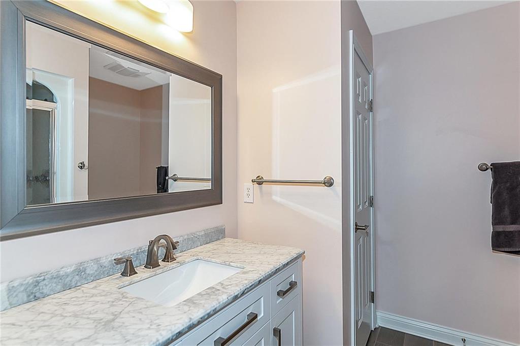 12170 Bridgewater Road Indianapolis, IN 46256 - Photo 25 of 34 Gallery Image 25