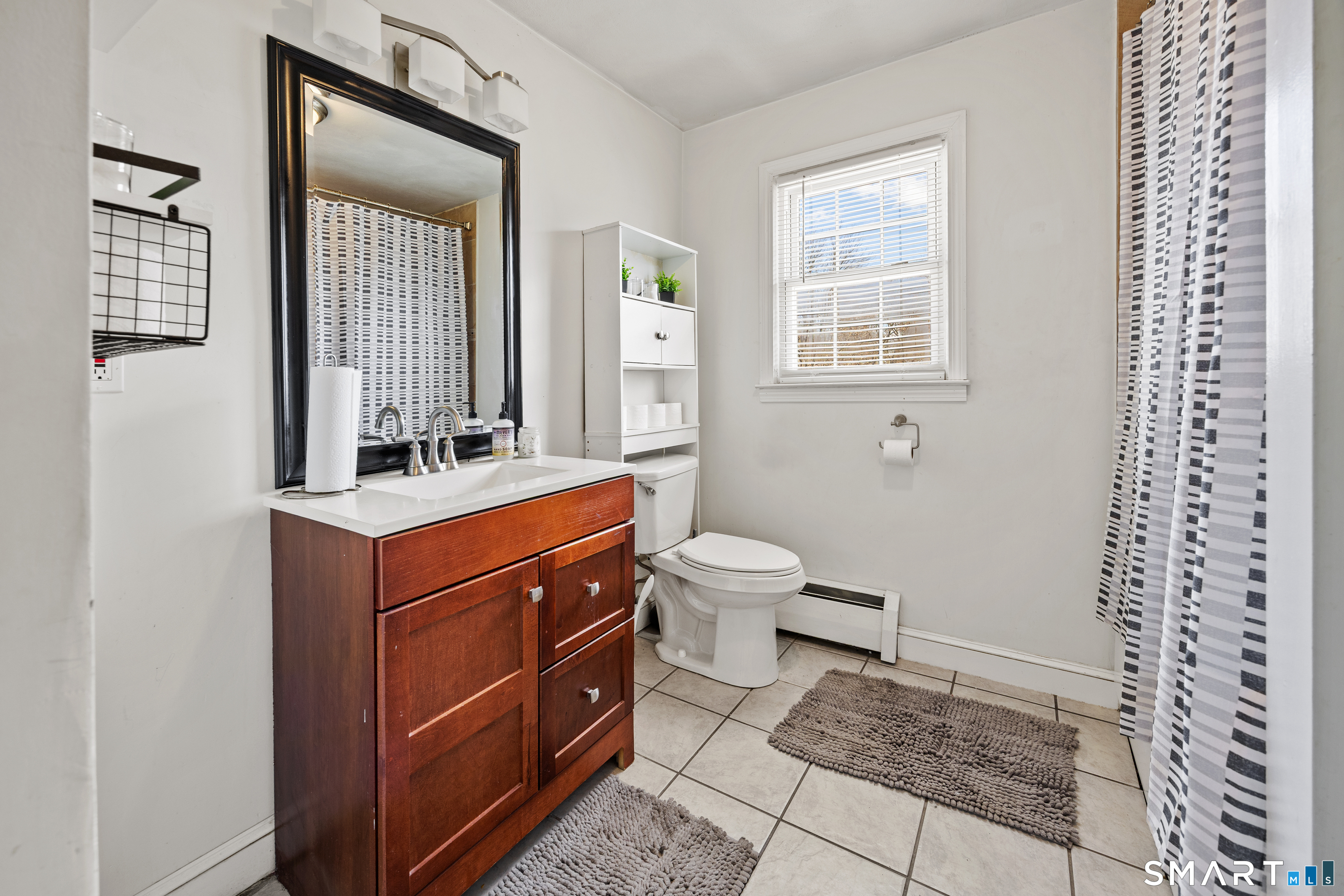 181 Decicco Road Waterbury, CT 06705 - Photo 11 of 30