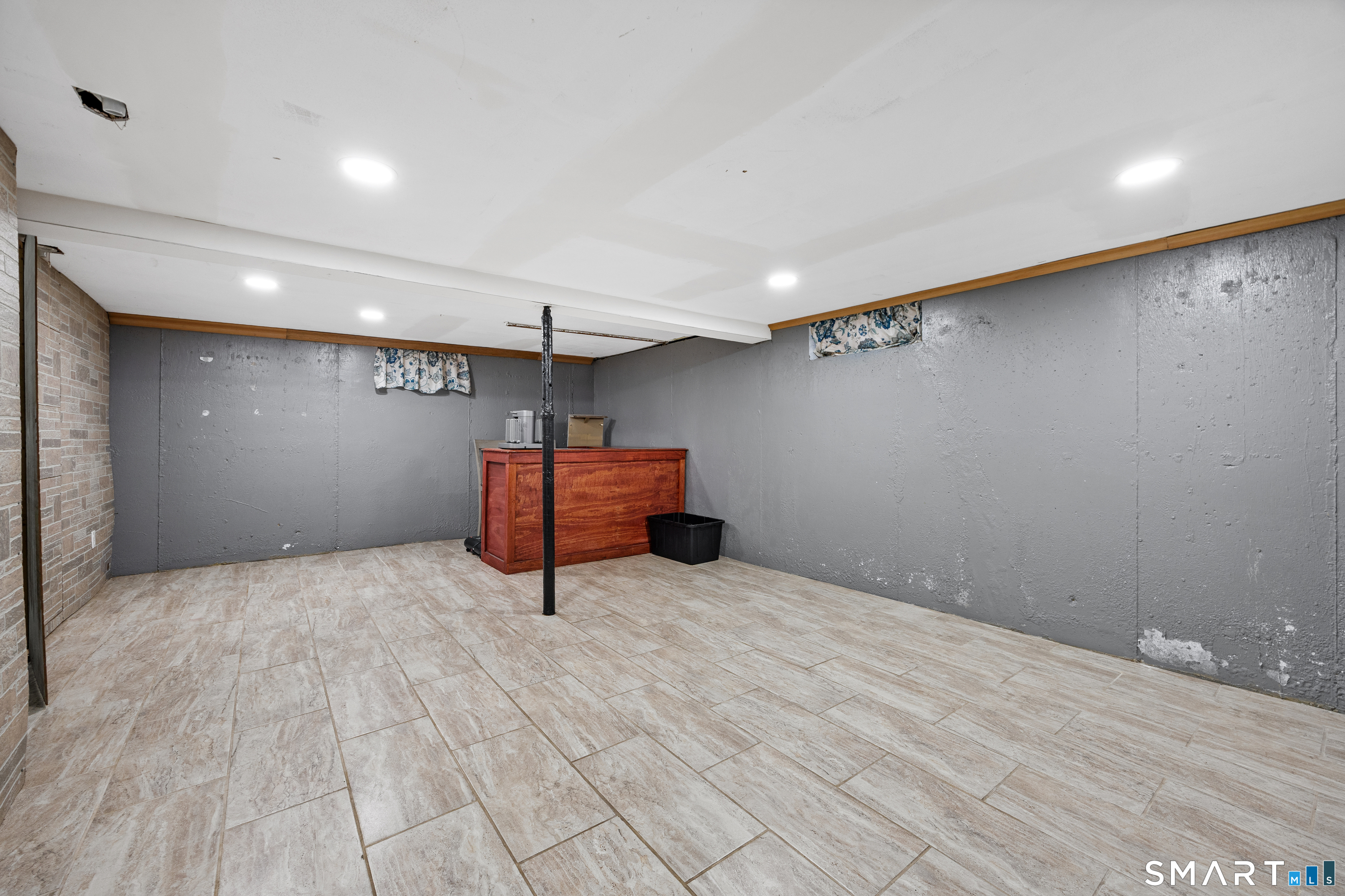 181 Decicco Road Waterbury, CT 06705 - Photo 20 of 30