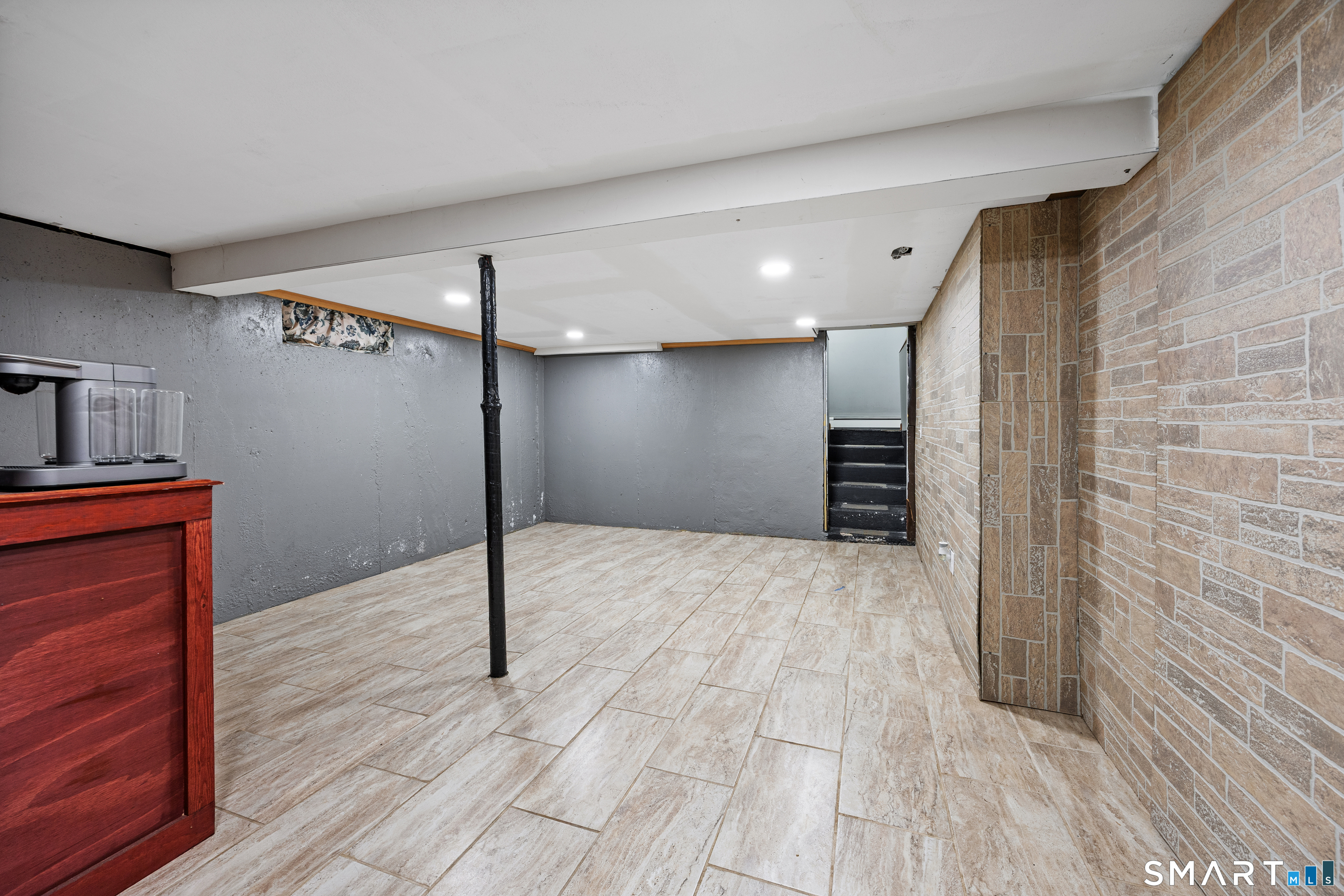 181 Decicco Road Waterbury, CT 06705 - Photo 21 of 30