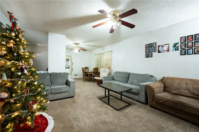 $300,000 | 1117 South 55th Street, Kansas City, KS 66106