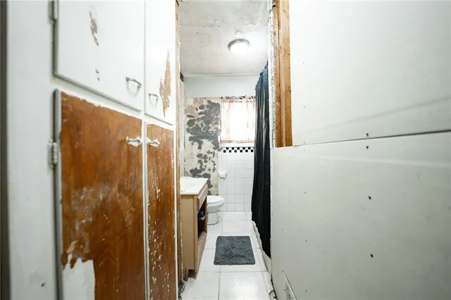 $300,000 | 1117 South 55th Street, Kansas City, KS 66106