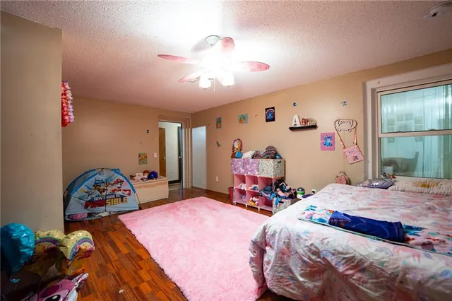 $300,000 | 1117 South 55th Street, Kansas City, KS 66106