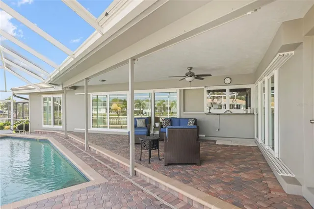 $1,200,000 | 1911 Michigan Avenue Northeast, St. Petersburg, FL 33703