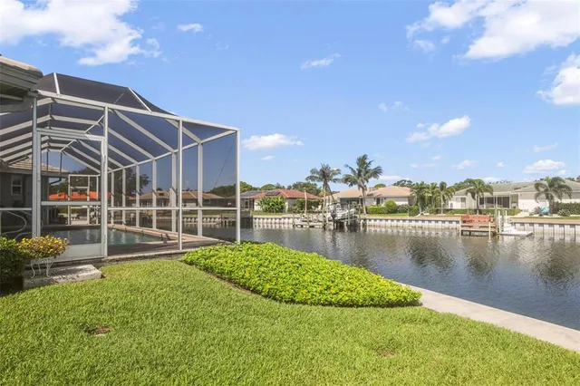 $1,200,000 | 1911 Michigan Avenue Northeast, St. Petersburg, FL 33703