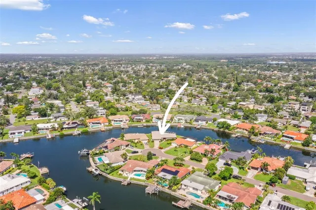 $1,200,000 | 1911 Michigan Avenue Northeast, St. Petersburg, FL 33703