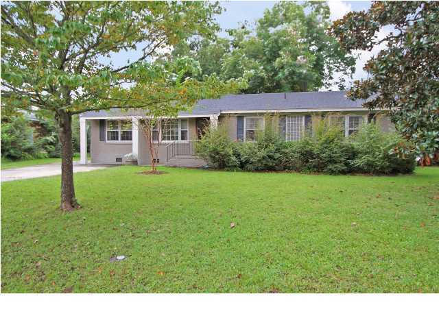 1070 Valley Road Charleston, SC 29412 - Photo 1 of 18 Primary Photo