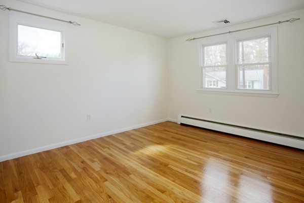 5 Carter Road Burlington, MA 01803 - Photo 5 of 10 Gallery Image 5