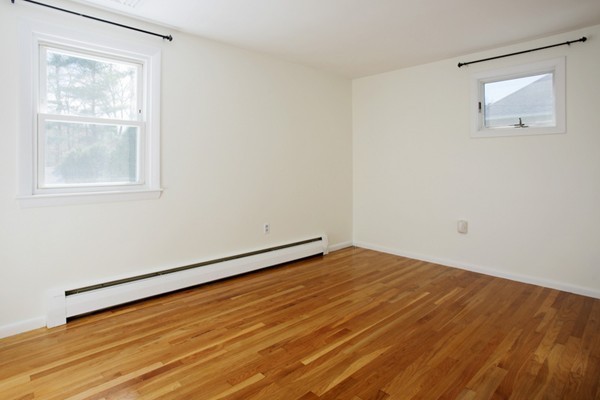 5 Carter Road Burlington, MA 01803 - Photo 6 of 10 Gallery Image 6