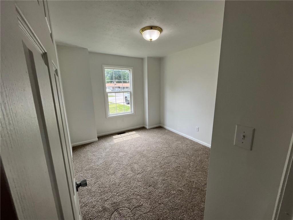 4230 Solun Road Indianapolis, IN 46221 - Photo 14 of 18 Gallery Image 14