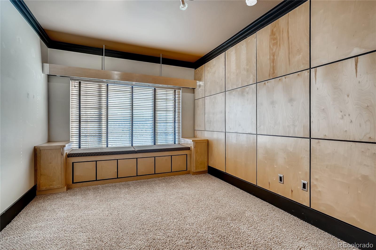8459 South Little Rock Way, Unit 201 Highlands Ranch, CO 80126 - Photo 23 of 28 a spacious bathroom with a large tub and shower