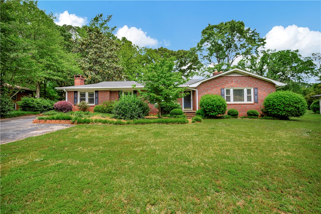 209 Brook Street Clemson, SC 29631 - Photo 1 of 37