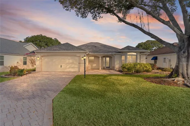 $445,000 | 1503 Lavaca Lane, The Villages, FL 32159