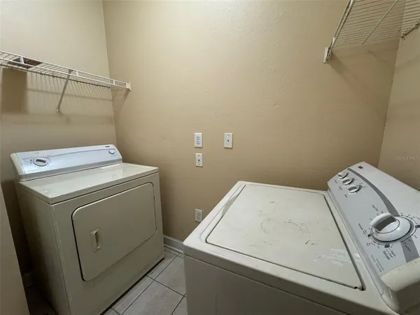 $1,600 | 18575 Bridle Club Drive, Tampa, FL 33647