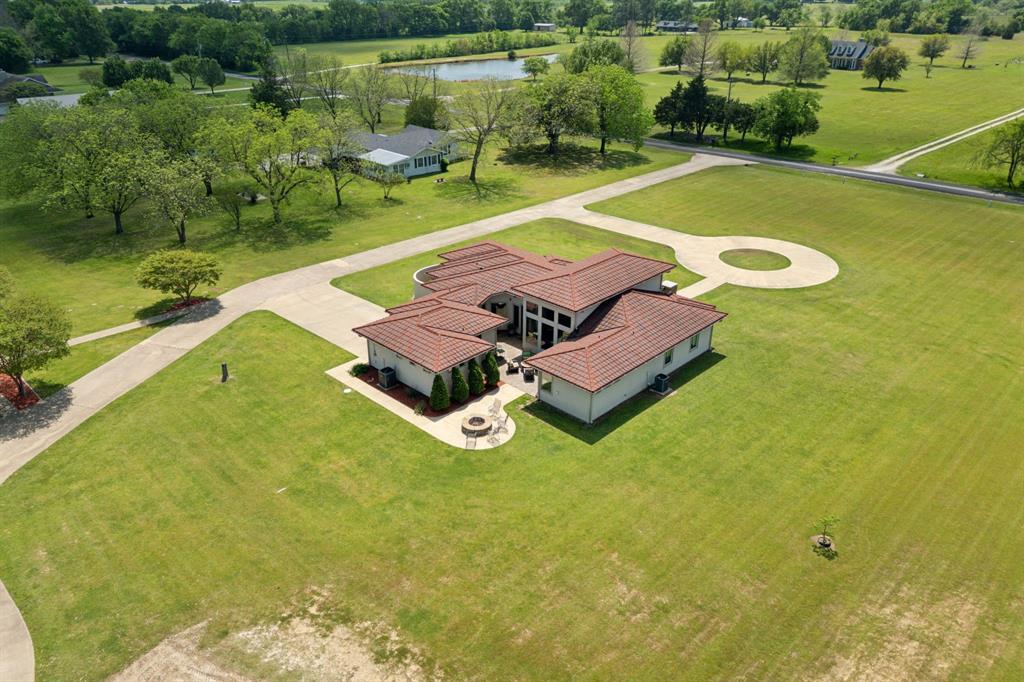 10761 County Road 2326 Terrell, TX 75160 - Photo 32 of 35 Bird's eye view with a water view