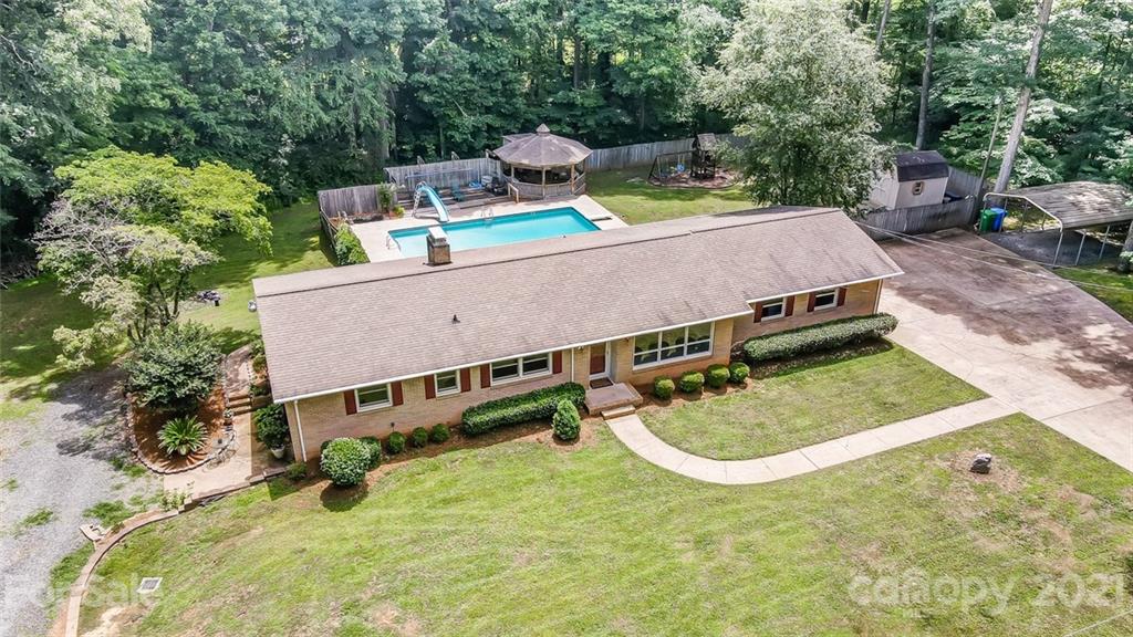 12285 Hartwood Road Midland, NC 28107 - Photo 2 of 33 Gallery Image 2