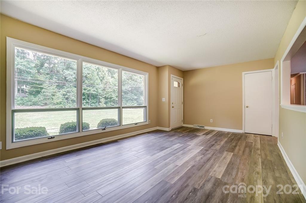 12285 Hartwood Road Midland, NC 28107 - Photo 13 of 33 Gallery Image 13