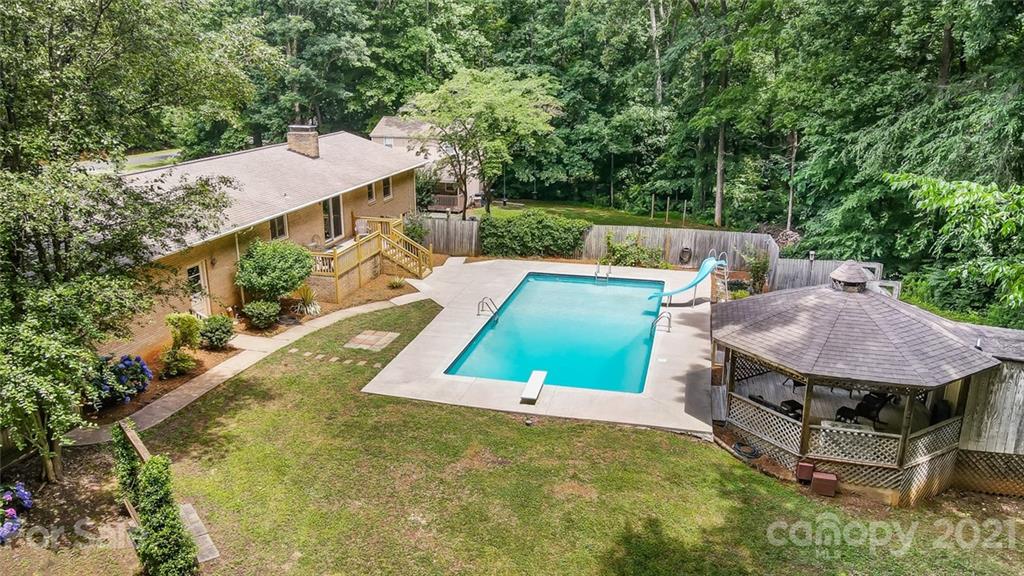 12285 Hartwood Road Midland, NC 28107 - Photo 4 of 33 Gallery Image 4