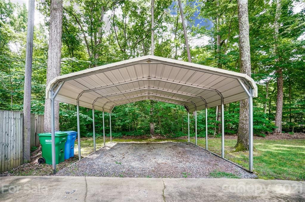 12285 Hartwood Road Midland, NC 28107 - Photo 7 of 33 Gallery Image 7